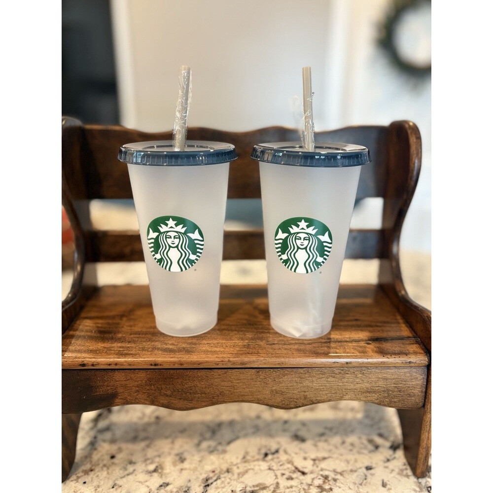 NEW Starbucks Georgetown (D.C.) University 24 oz. Reusable Cold Cup Set Of 2